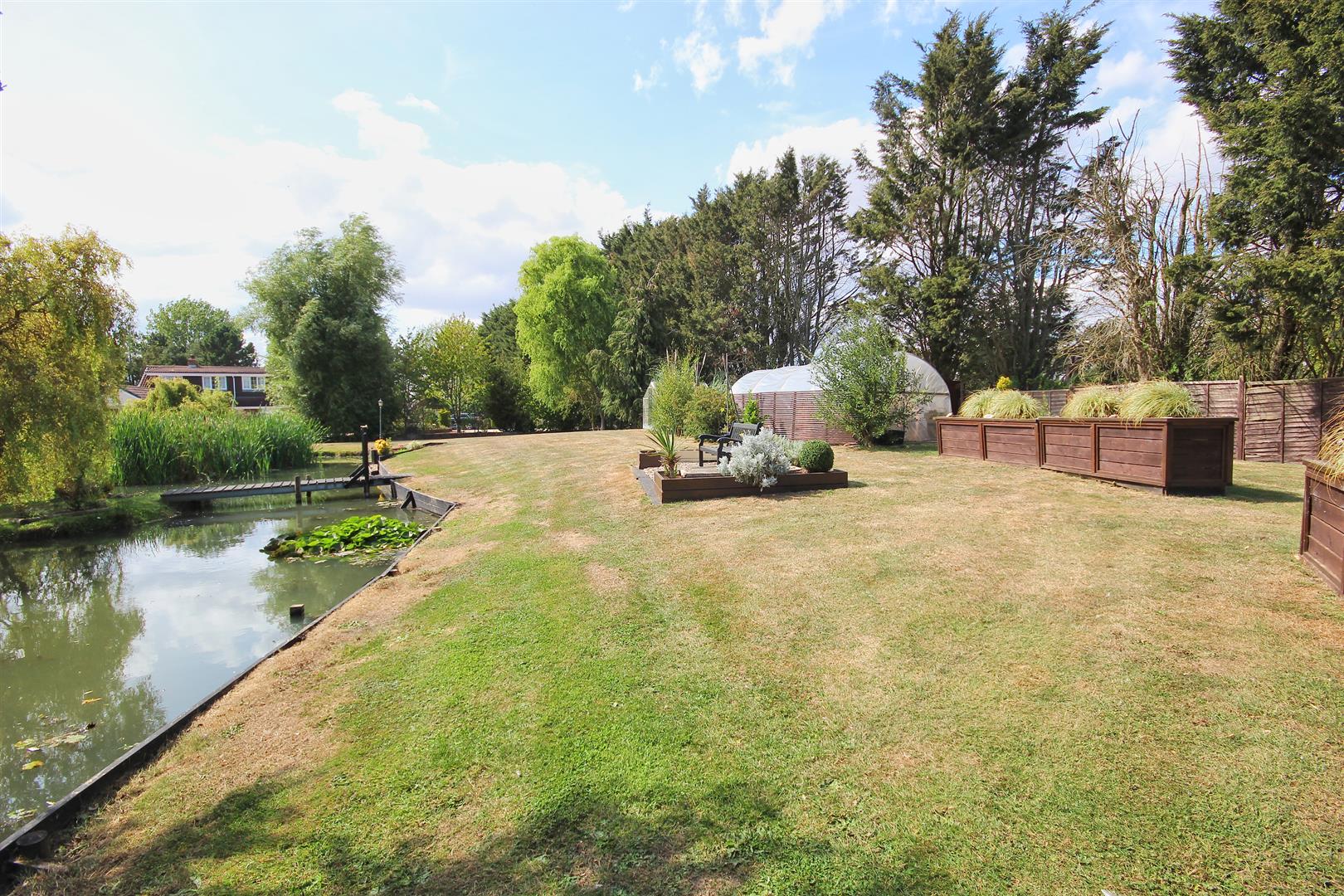 Hull Road, Great Hatfield (Seaton)
